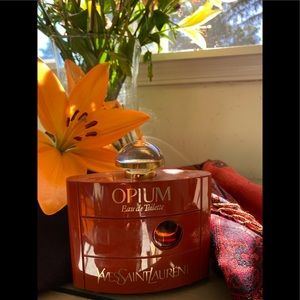 Yves Saint Laurent OPIUM 🍃Bay Leaves 🍊Orange, Plums, Spices, Exotic, Oriental